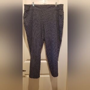 Cynthia Rowley Stylish Blue, Red and White Patterned Women's Pants